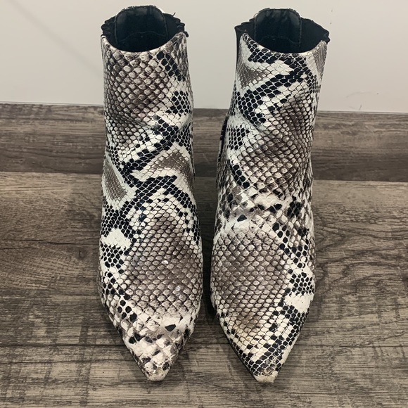 Snakeskin booties - Picture 2 of 4